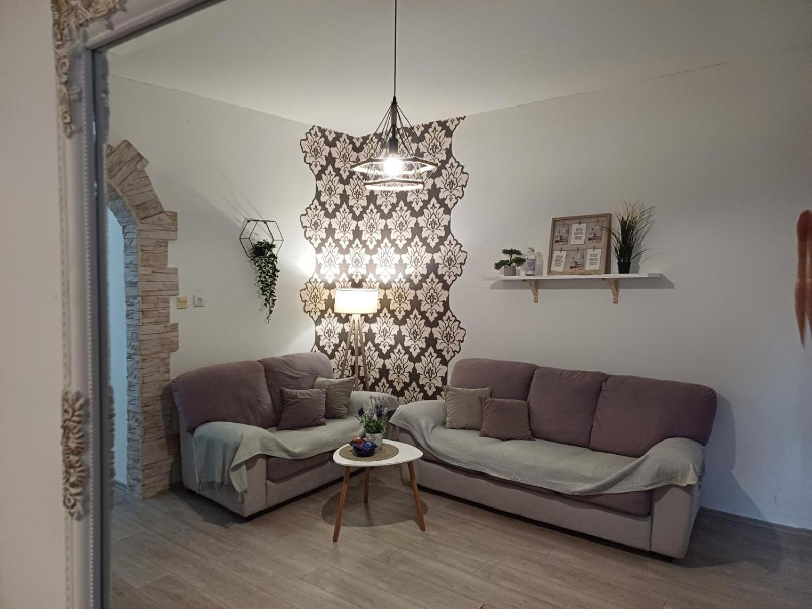Apartment Green Free Private Parking Novi Sad Eksteriør billede