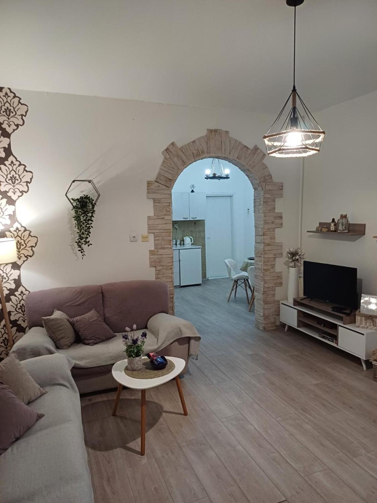 Apartment Green Free Private Parking Novi Sad Eksteriør billede